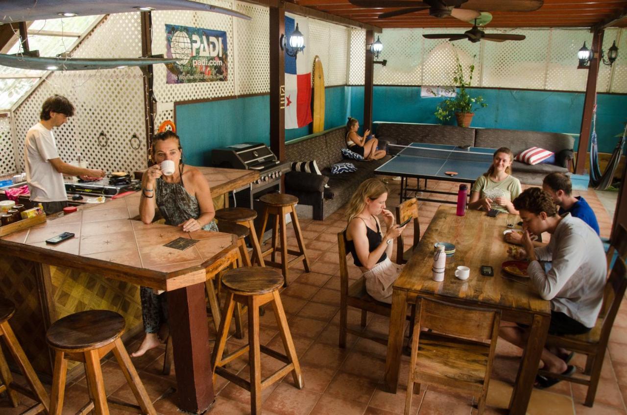 Spanish By The Sea - Bocas Hostel Bocas del Toro Exterior photo