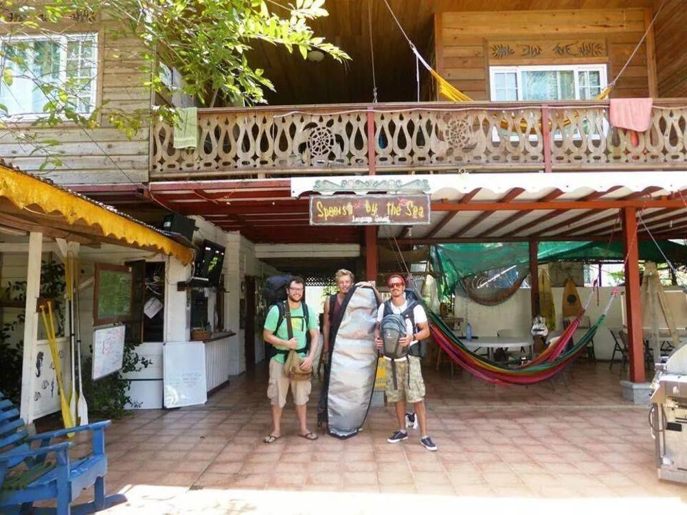 Spanish By The Sea - Bocas Hostel Bocas del Toro Exterior photo