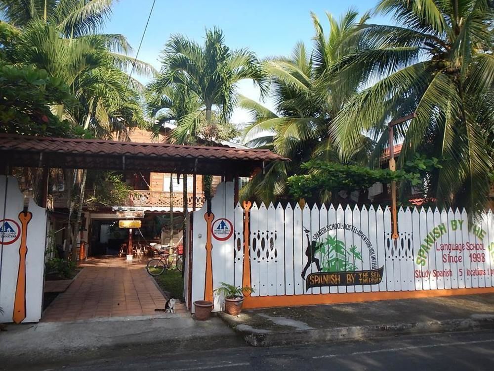 Spanish By The Sea - Bocas Bocas del Toro Exterior photo
